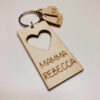 Portachiavi in legno con Cuore intagliato - immagine 3