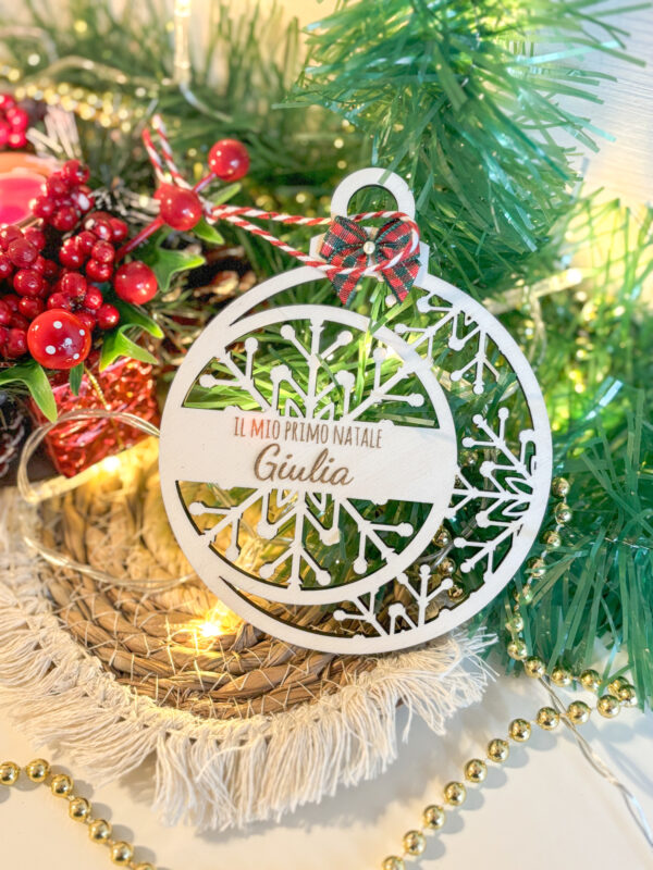 Pallina in Legno per il Primo Natale